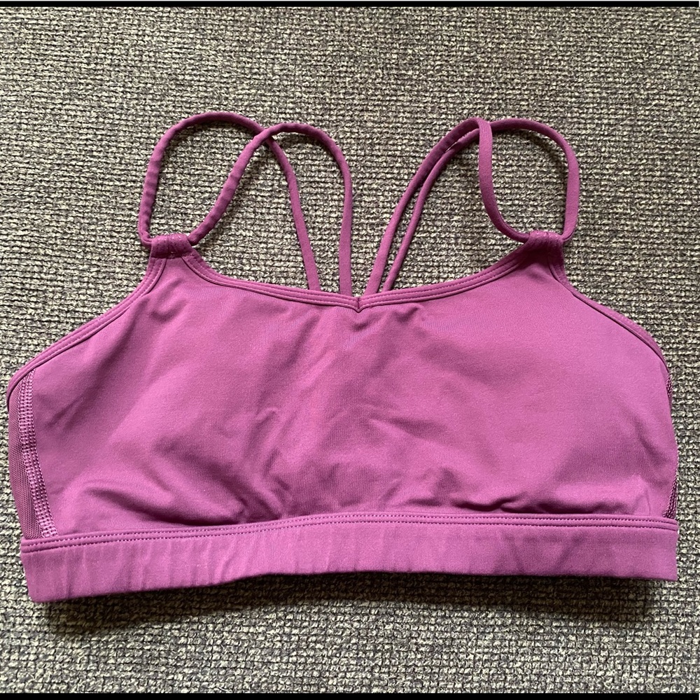 Women’s Lululemon Sports Bra Size 4